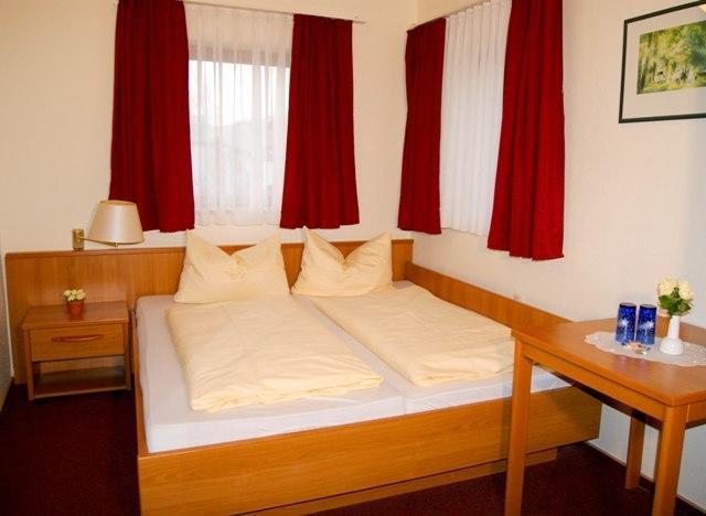 Hotel Schonunger Bucht Waigolshausen Eksteriør bilde